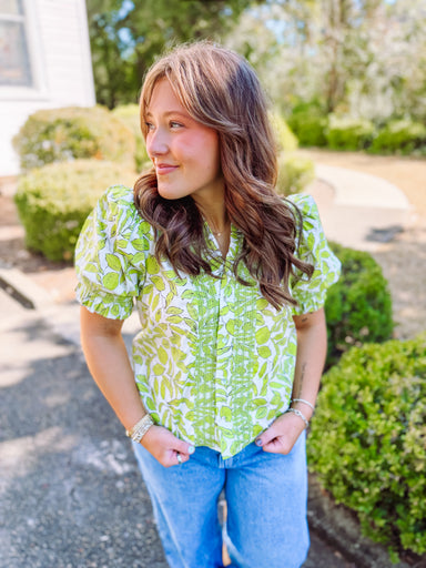 Floral ruffle trim v neck top 